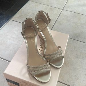 Women wedge sandals- size 6 US